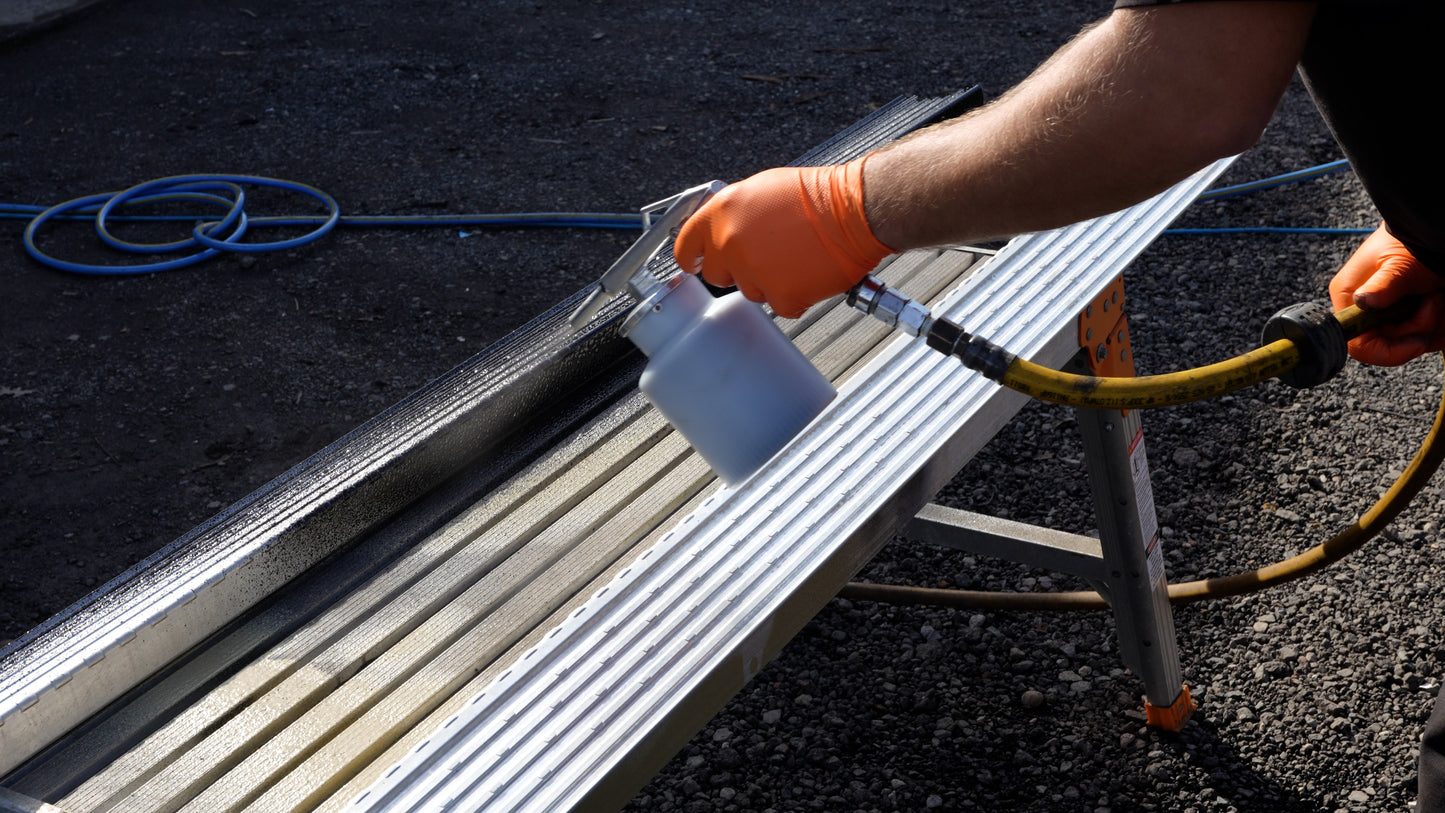 IGL Armor Schutz Spray Gun - for Bed Liner Application